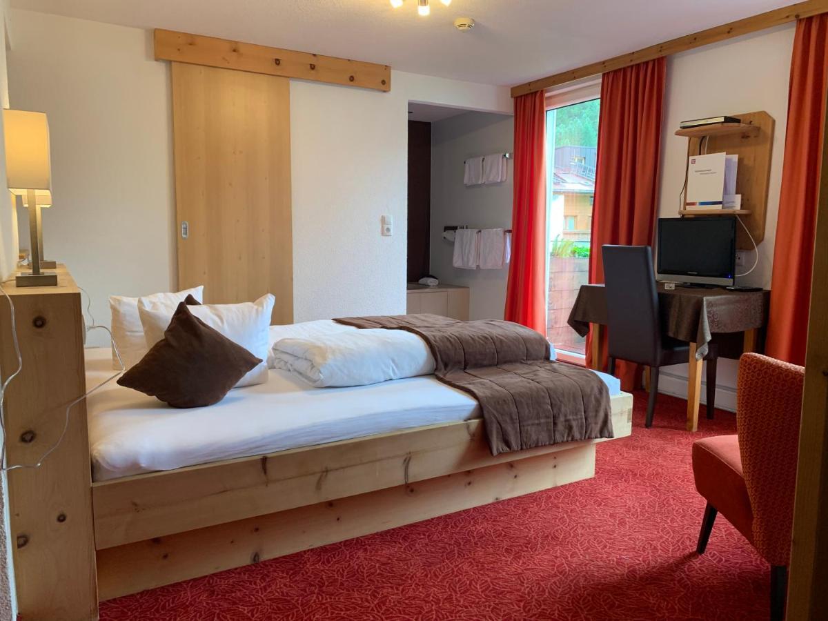Berghotel-gasthof Gstrein Hotel 3*